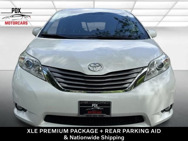 2017 Toyota Sienna XLE Premium 8 Passenger