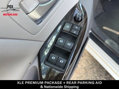 2017 Toyota Sienna XLE Premium 8 Passenger