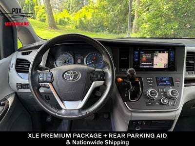 2017 Toyota Sienna XLE Premium 8 Passenger