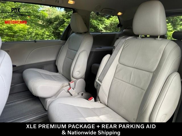 2017 Toyota Sienna XLE Premium 8 Passenger