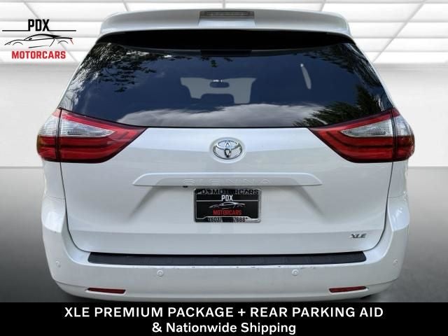 2017 Toyota Sienna XLE Premium 8 Passenger