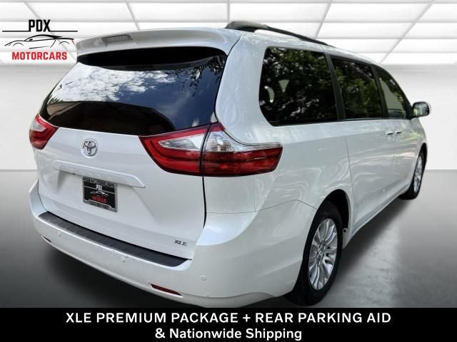 2017 Toyota Sienna XLE Premium 8 Passenger