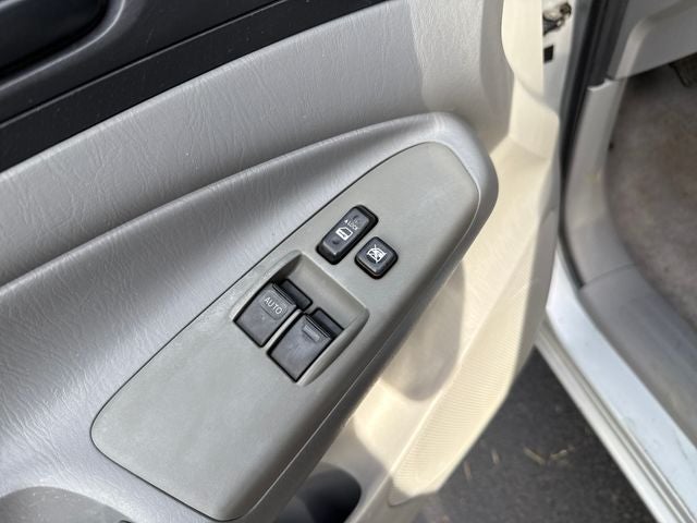 2005 Toyota Tacoma Base