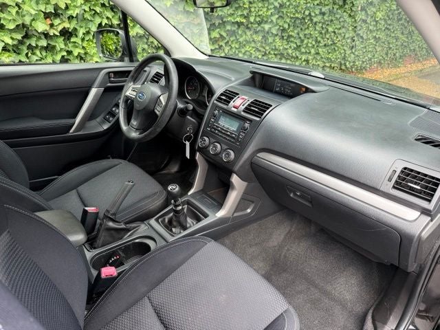 2015 Subaru Forester 2.5i