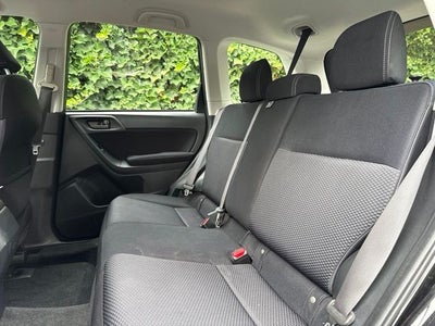 2015 Subaru Forester 2.5i