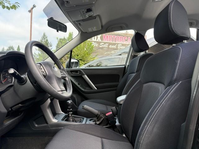 2015 Subaru Forester 2.5i