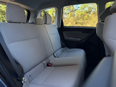 2017 Subaru Forester 2.5i