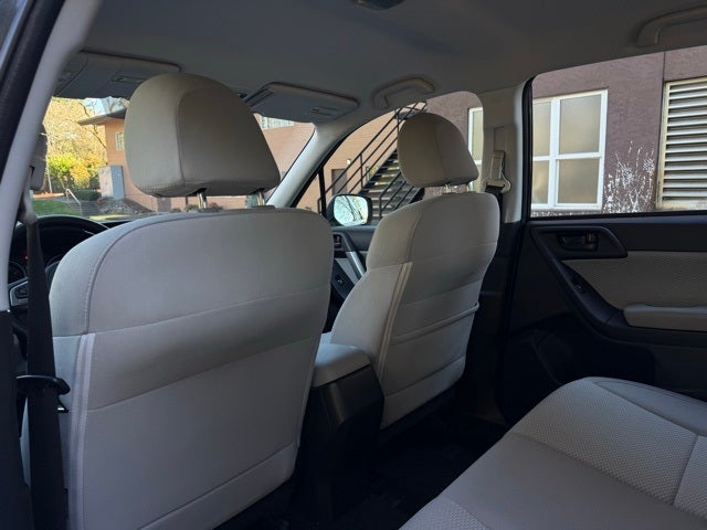 2017 Subaru Forester 2.5i