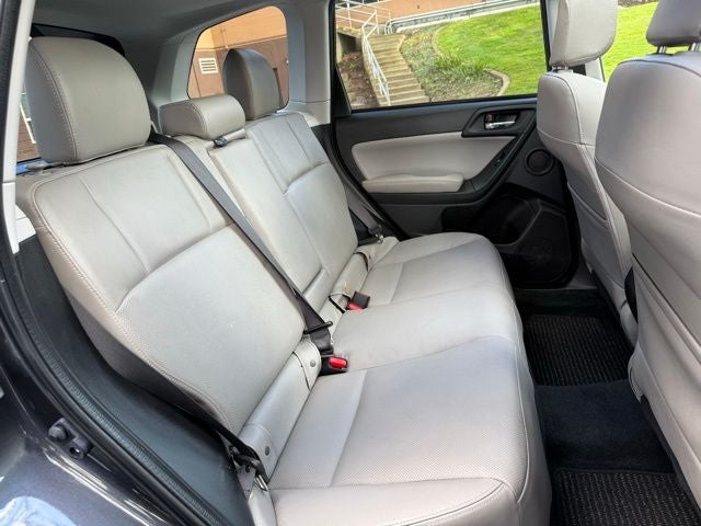 2015 Subaru Forester 2.5i Touring