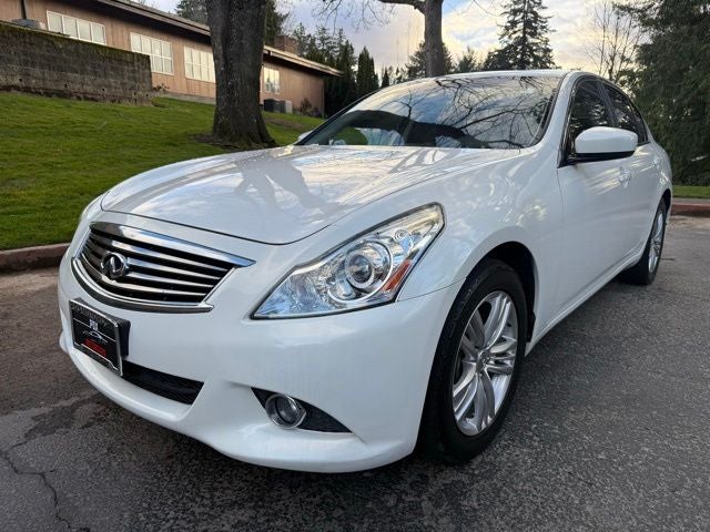 2013 INFINITI G37 X