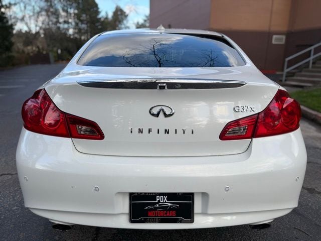 2013 INFINITI G37 X