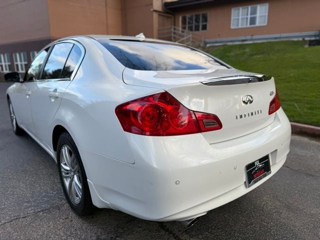 2013 INFINITI G37 X