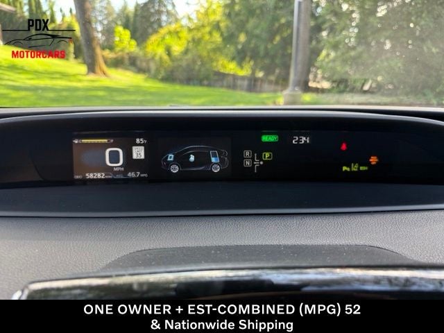 2021 Toyota Prius XLE