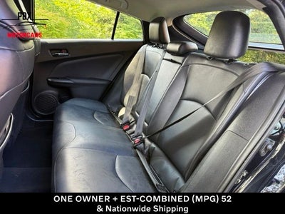 2021 Toyota Prius XLE