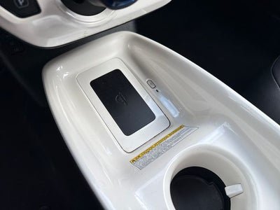 2016 Toyota Prius Four Touring