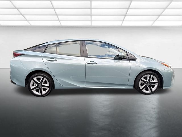 2016 Toyota Prius Four Touring
