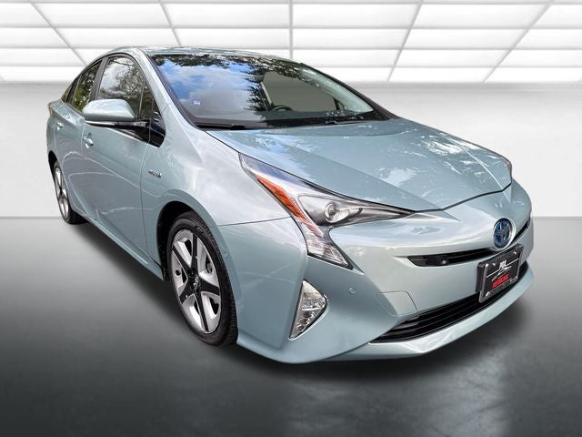 2016 Toyota Prius Four Touring