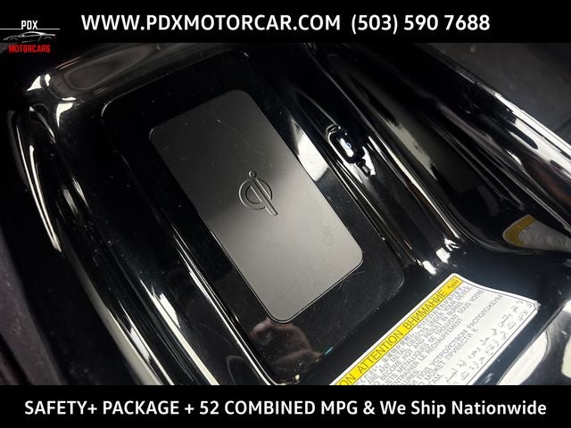 2018 Toyota Prius Three Touring