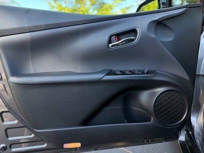 2019 Toyota Prius LE