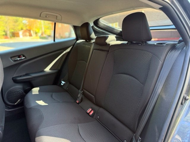 2019 Toyota Prius LE