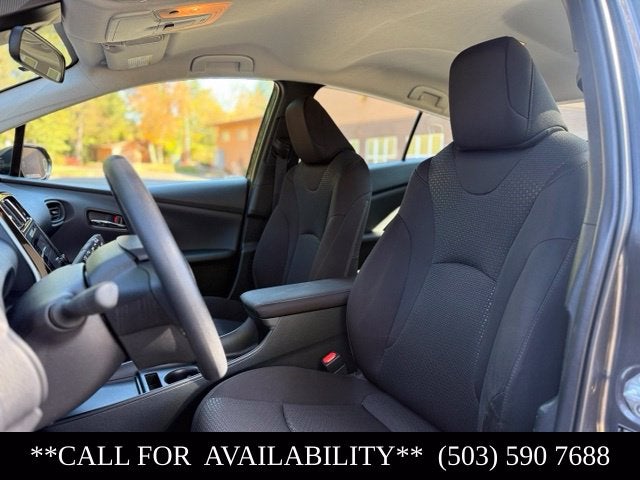 2019 Toyota Prius LE