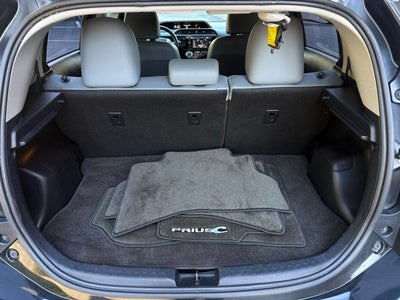 2016 Toyota Prius c Four