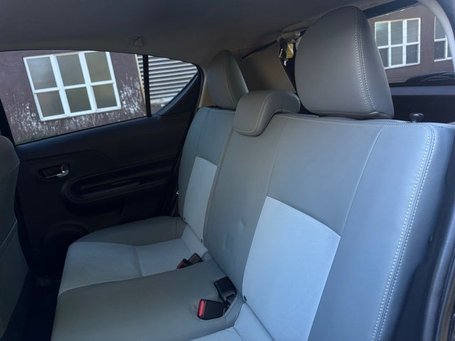 2016 Toyota Prius c Four