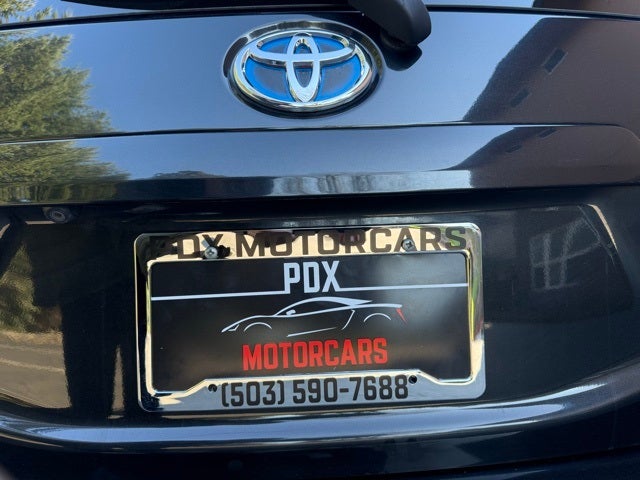 2016 Toyota Prius c Four