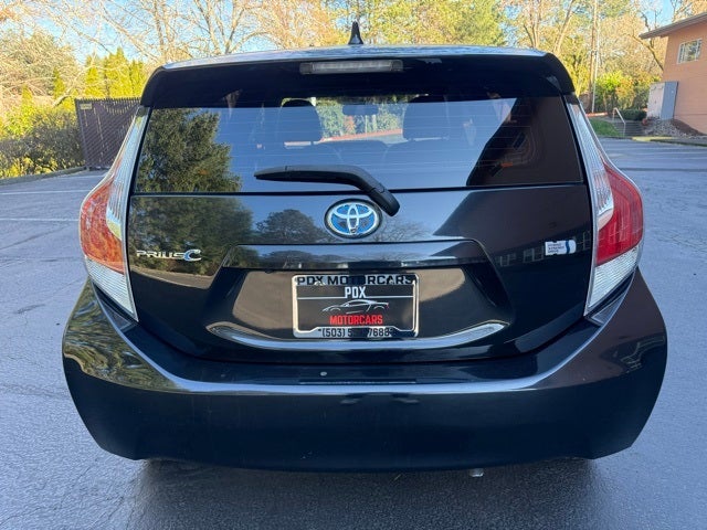2016 Toyota Prius c Four