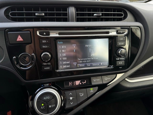 2016 Toyota Prius c Four