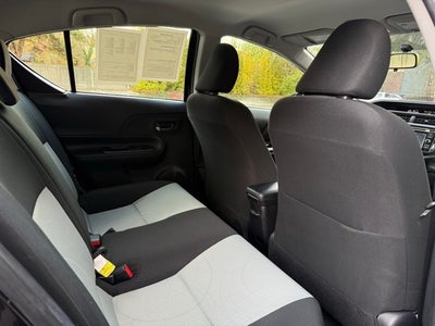 2016 Toyota Prius c Four