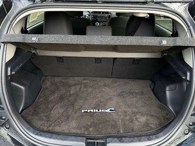 2016 Toyota Prius c Four