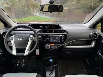 2016 Toyota Prius c Four