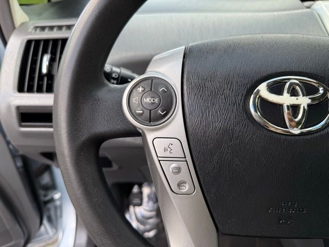 2012 Toyota Prius v Base