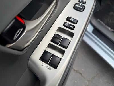 2012 Toyota Prius v Base