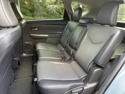 2012 Toyota Prius v Base
