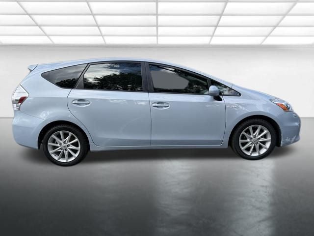 2012 Toyota Prius v Base