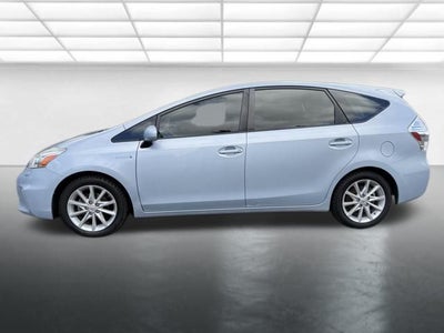 2012 Toyota Prius v Base