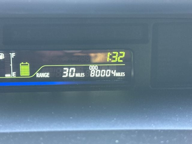 2014 Toyota Prius v Three