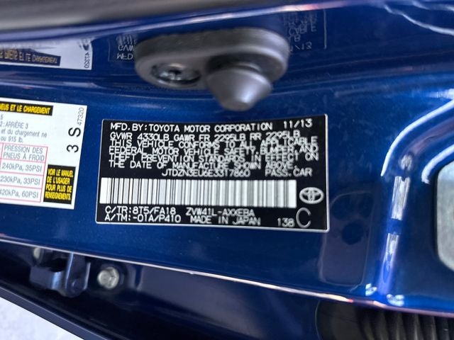 2014 Toyota Prius v Three