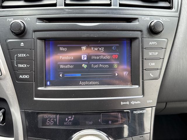 2013 Toyota Prius v Three