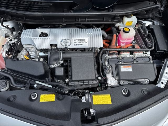 2013 Toyota Prius v Three