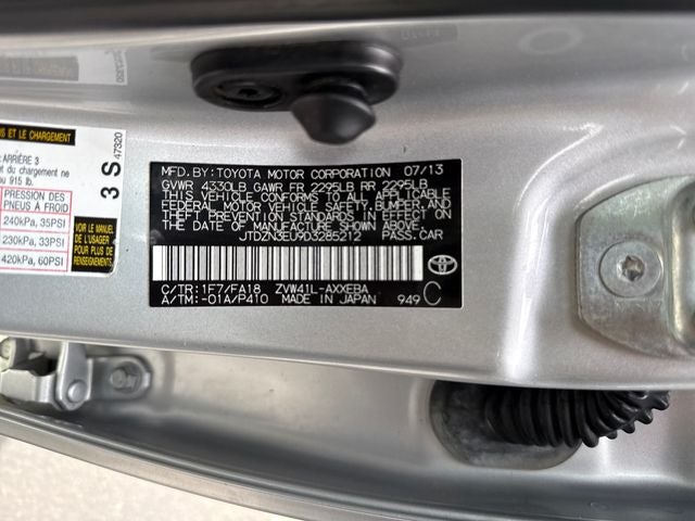 2013 Toyota Prius v Three