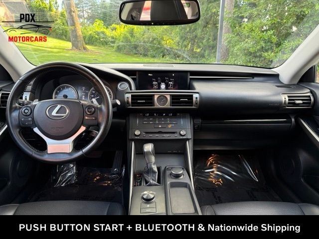 2016 Lexus IS 200t