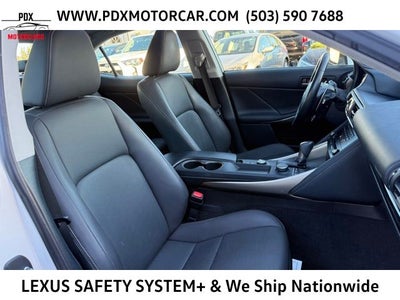 2018 Lexus IS 300