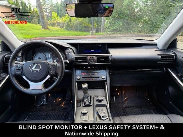 2018 Lexus IS 300
