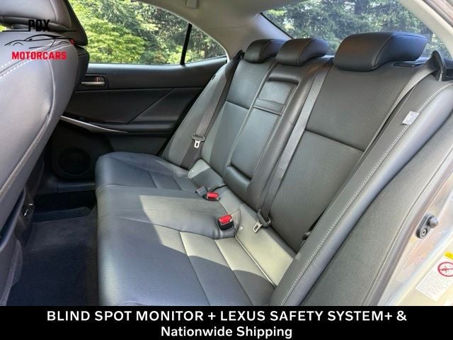 2018 Lexus IS 300