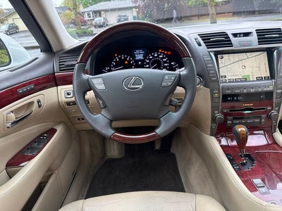 2007 Lexus LS 460