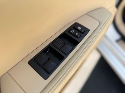 2013 Lexus ES 300h