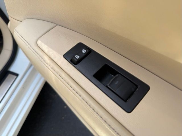 2013 Lexus ES 300h